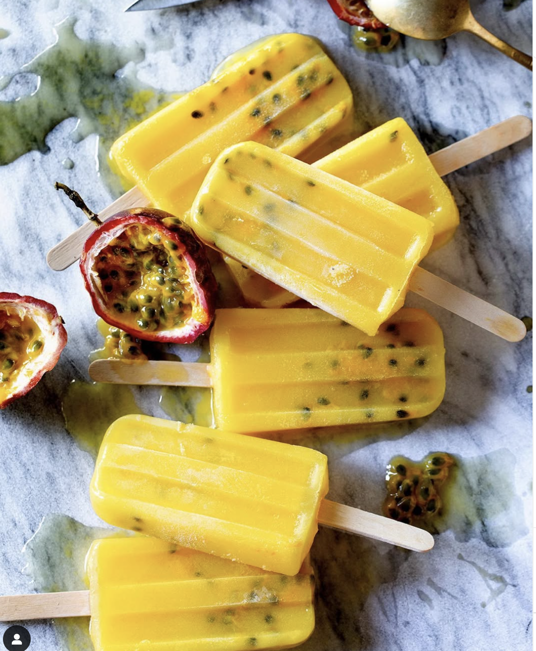 Paletas Smile Passion Fruit Popsicles